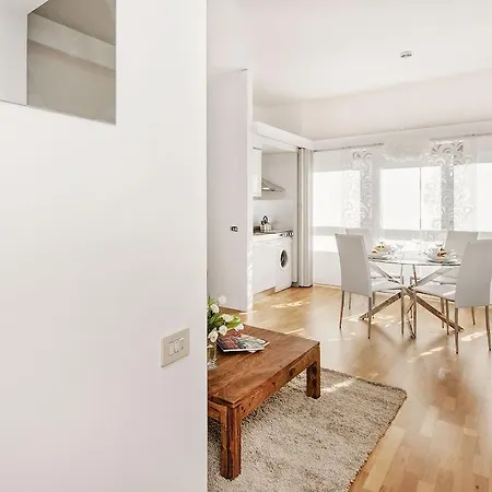 Friendly Rentals Liber * Rome